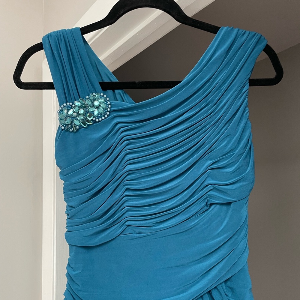 Adriana papell teal ruched beaded dress - Picture 2 of 4
